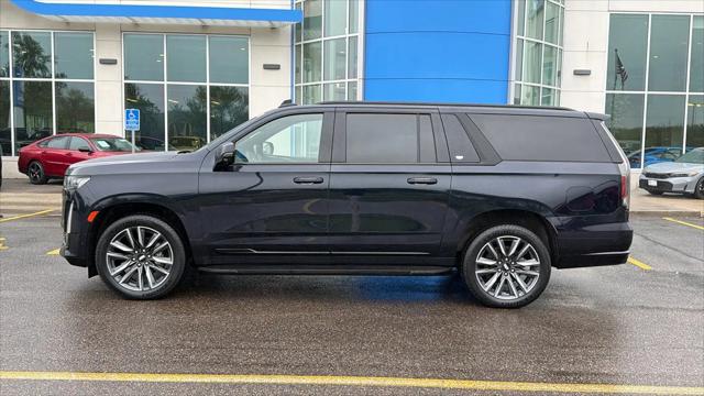 2023 Cadillac Escalade ESV 4WD Sport