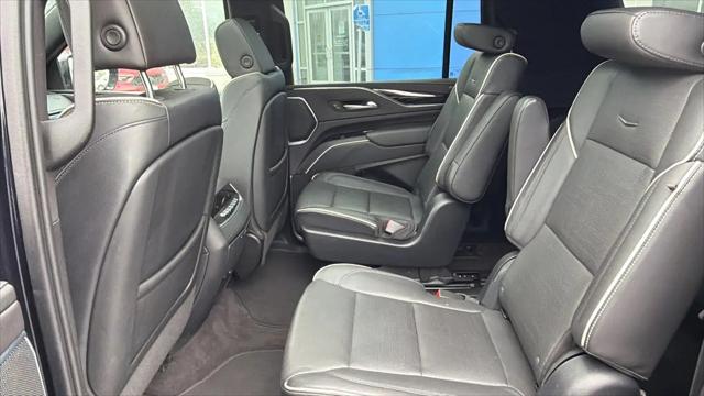 2023 Cadillac Escalade ESV 4WD Sport
