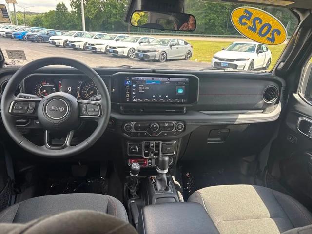 2025 Jeep Wrangler 4-Door Rubicon 4x4