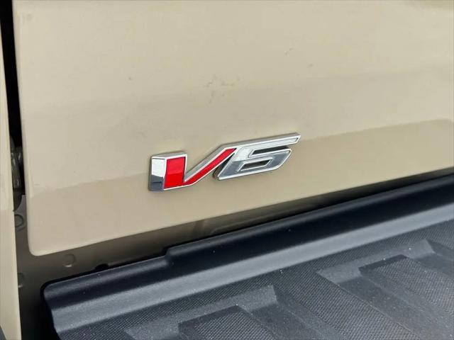 2022 GMC Canyon 4WD Crew Cab Short Box AT4 - Leather