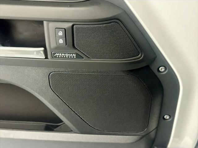 2026 Land Rover Defender P400 X-Dynamic SE