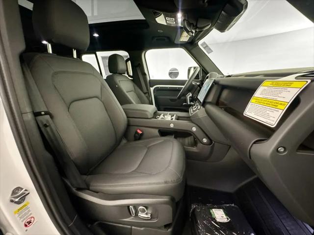 2026 Land Rover Defender P400 X-Dynamic SE