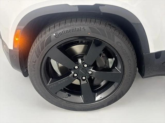2026 Land Rover Defender P400 X-Dynamic SE