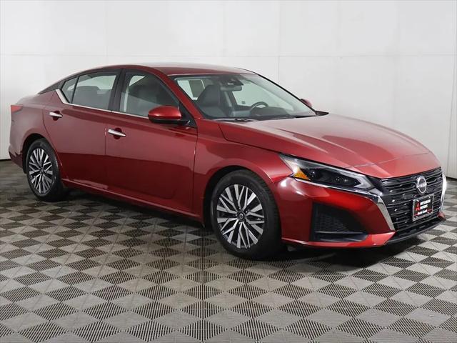 2023 Nissan Altima SV FWD