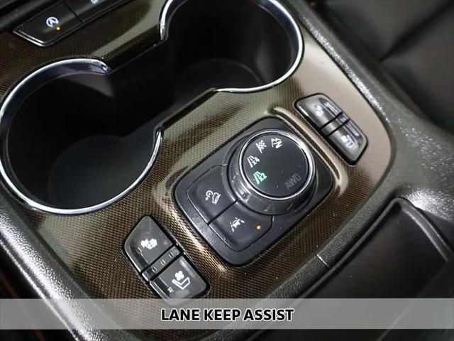 2023 GMC Acadia AWD AT4