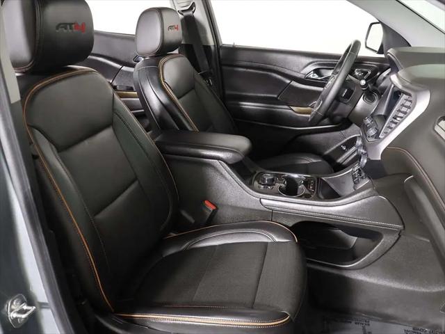 2023 GMC Acadia AWD AT4