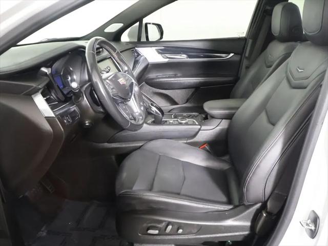 2024 Cadillac XT5 FWD Premium Luxury