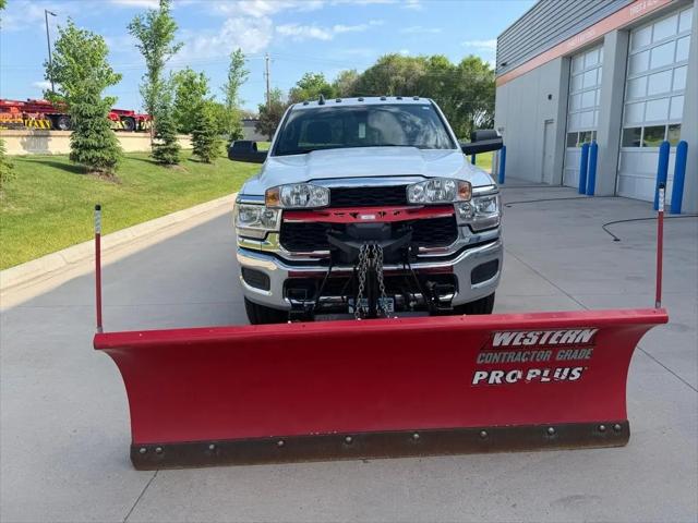 2022 Ram 3500 Tradesman Regular Cab 4x4 8' Box