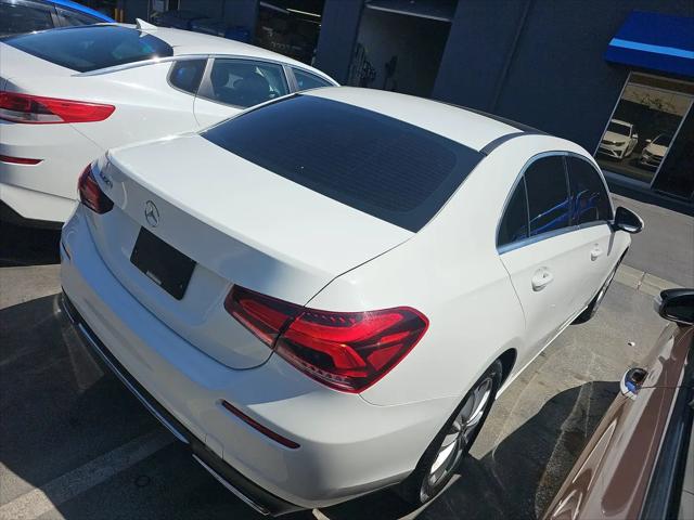 2019 Mercedes-Benz A 220 A 220