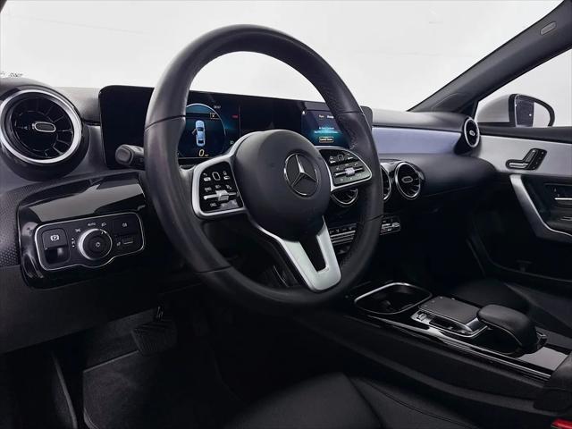 2019 Mercedes-Benz A 220 A 220