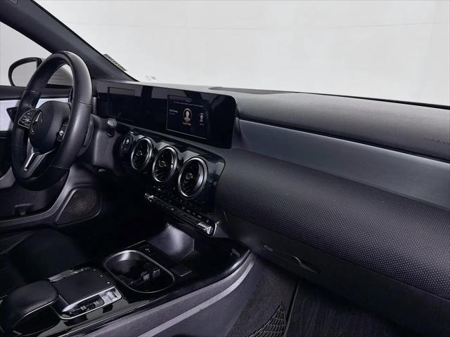 2019 Mercedes-Benz A 220 A 220