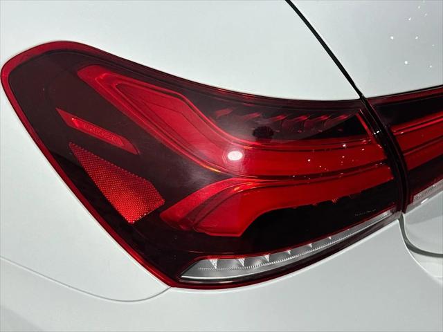 2019 Mercedes-Benz A 220 A 220
