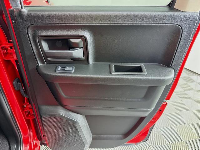 2019 Ram 1500 Classic Express Quad Cab 4x4 6'4" Box