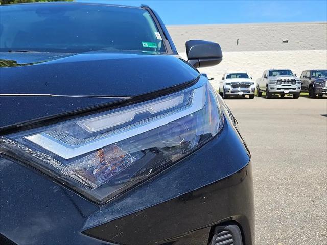2023 Toyota RAV4 Hybrid LE