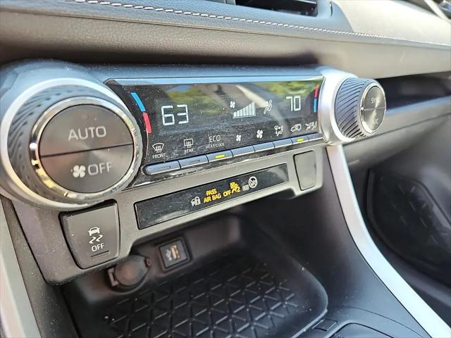 2023 Toyota RAV4 Hybrid LE