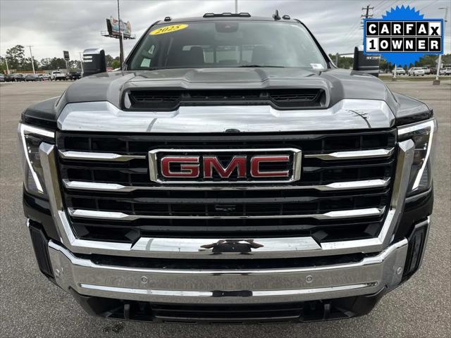 2025 GMC Sierra 2500HD 4WD Crew Cab Standard Bed SLT