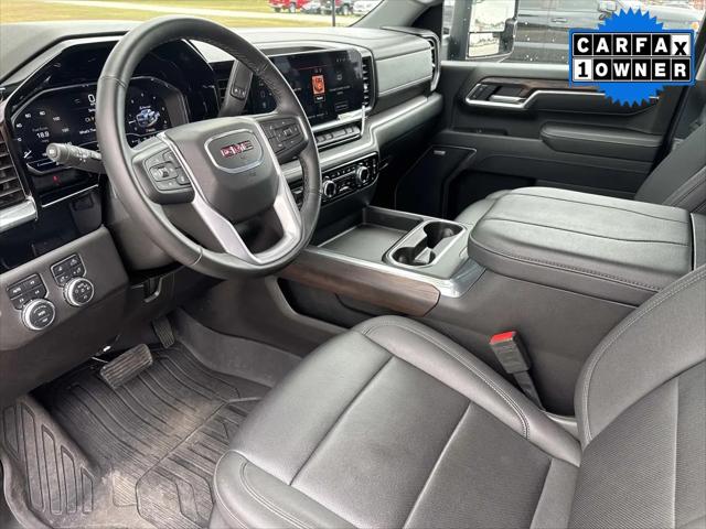 2025 GMC Sierra 2500HD 4WD Crew Cab Standard Bed SLT