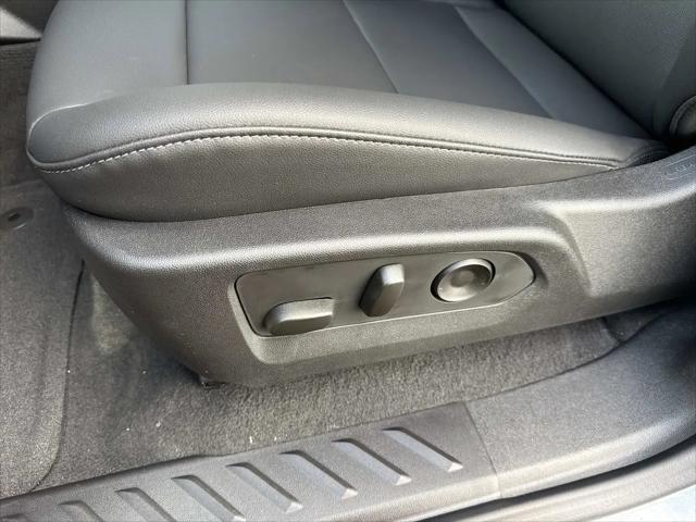 2026 GMC Canyon Elevation, RWD