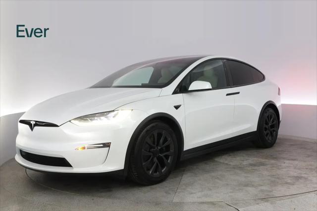 2023 Tesla Model X Standard Range