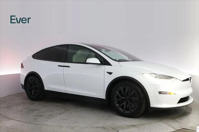 2023 Tesla Model X Standard Range