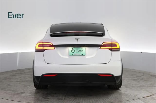 2023 Tesla Model X Standard Range