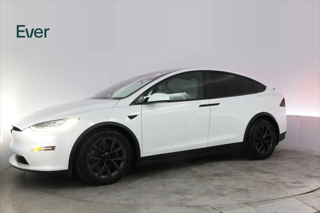 2023 Tesla Model X Standard Range