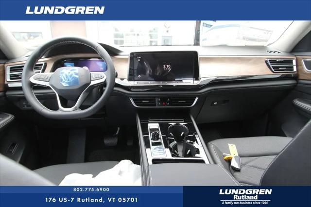 2026 Volkswagen Atlas SE with Technology