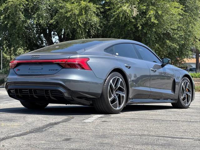 2022 Audi RS e-tron GT quattro