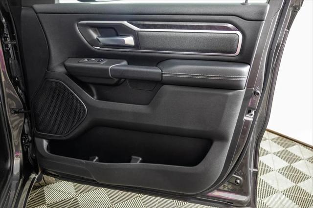 2022 Ram 1500 Big Horn Crew Cab 4x4 5'7" Box
