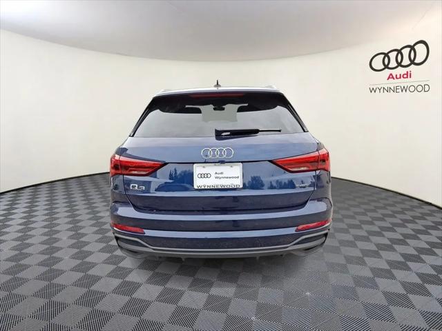 2023 Audi Q3 Premium Plus 45 TFSI S line quattro Tiptronic
