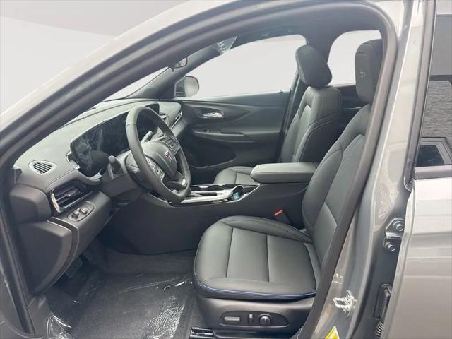 2026 Buick NV Sport Touring FWD