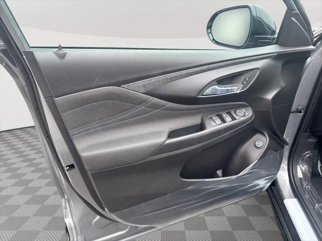 2026 Buick NV Sport Touring FWD