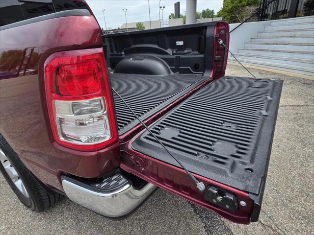 2020 Ram 1500 Big Horn Crew Cab 4x4 5'7" Box