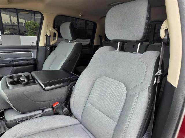 2020 Ram 1500 Big Horn Crew Cab 4x4 5'7" Box