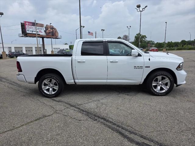 2017 Ram 1500 Sport Crew Cab 4x4 5'7" Box