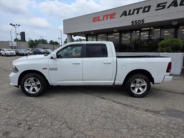 2017 Ram 1500 Sport Crew Cab 4x4 5'7" Box