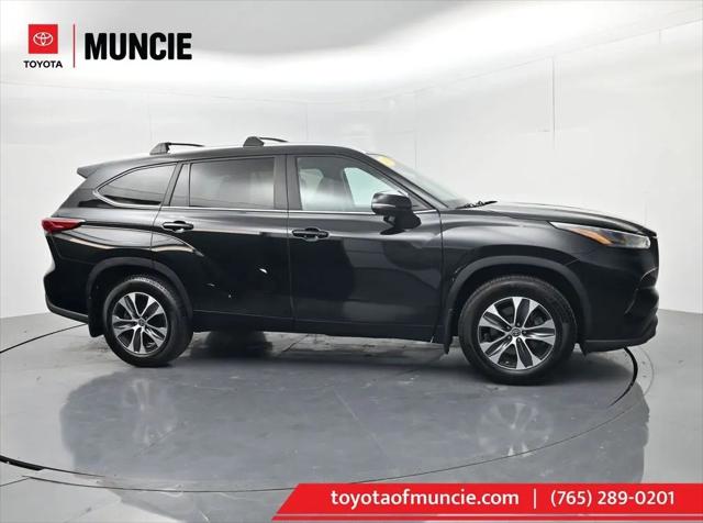2023 Toyota Highlander XLE for sale in Muncie, IN