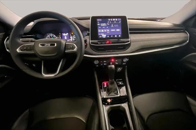 2022 Jeep Compass Latitude FWD