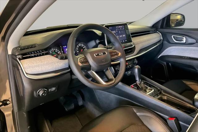2022 Jeep Compass Latitude FWD