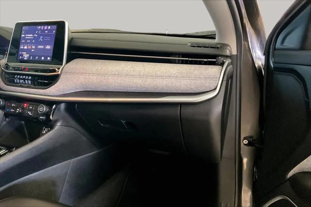 2022 Jeep Compass Latitude FWD