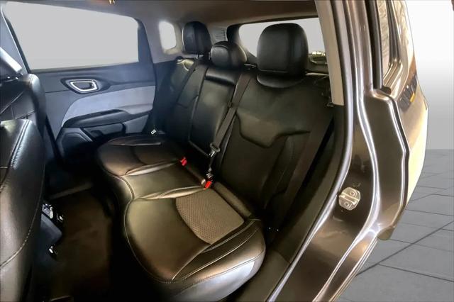 2022 Jeep Compass Latitude FWD