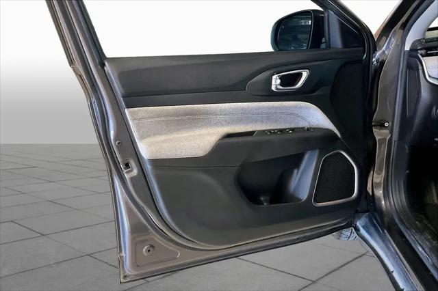 2022 Jeep Compass Latitude FWD