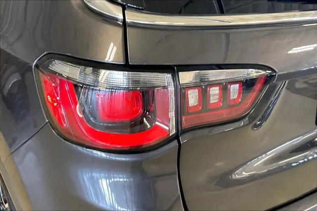 2022 Jeep Compass Latitude FWD