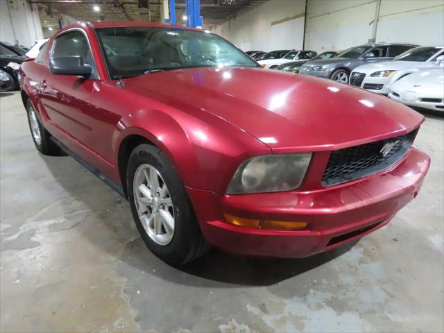 2007 Ford Mustang V6 Deluxe