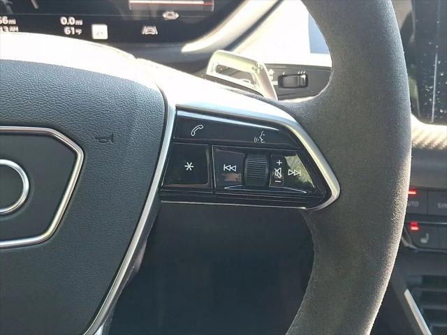 2022 Audi e-tron GT Premium Plus quattro