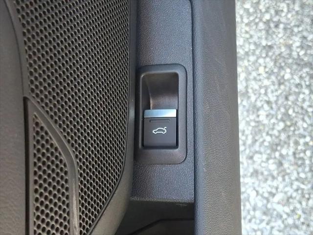 2022 Audi e-tron GT Premium Plus quattro