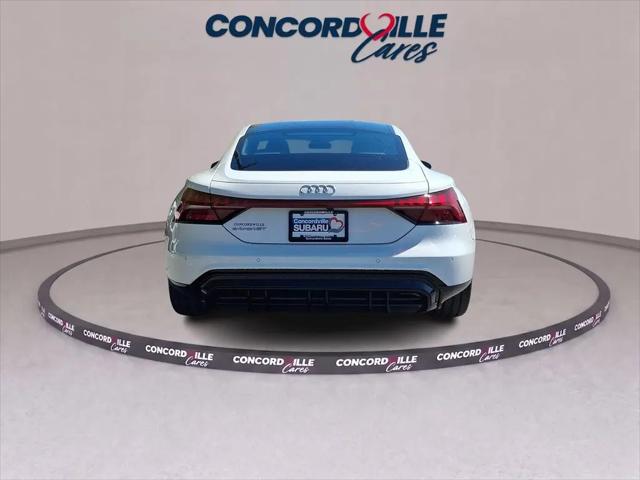 2022 Audi e-tron GT Premium Plus quattro