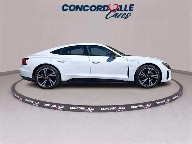 2022 Audi e-tron GT Premium Plus quattro