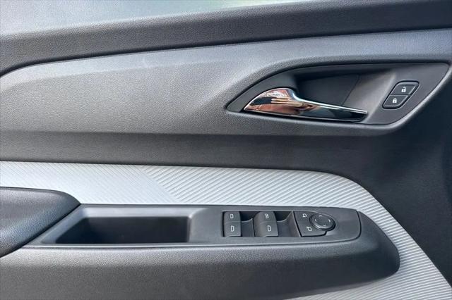 2027 Chevrolet Bolt LT FWD