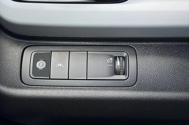 2027 Chevrolet Bolt LT FWD